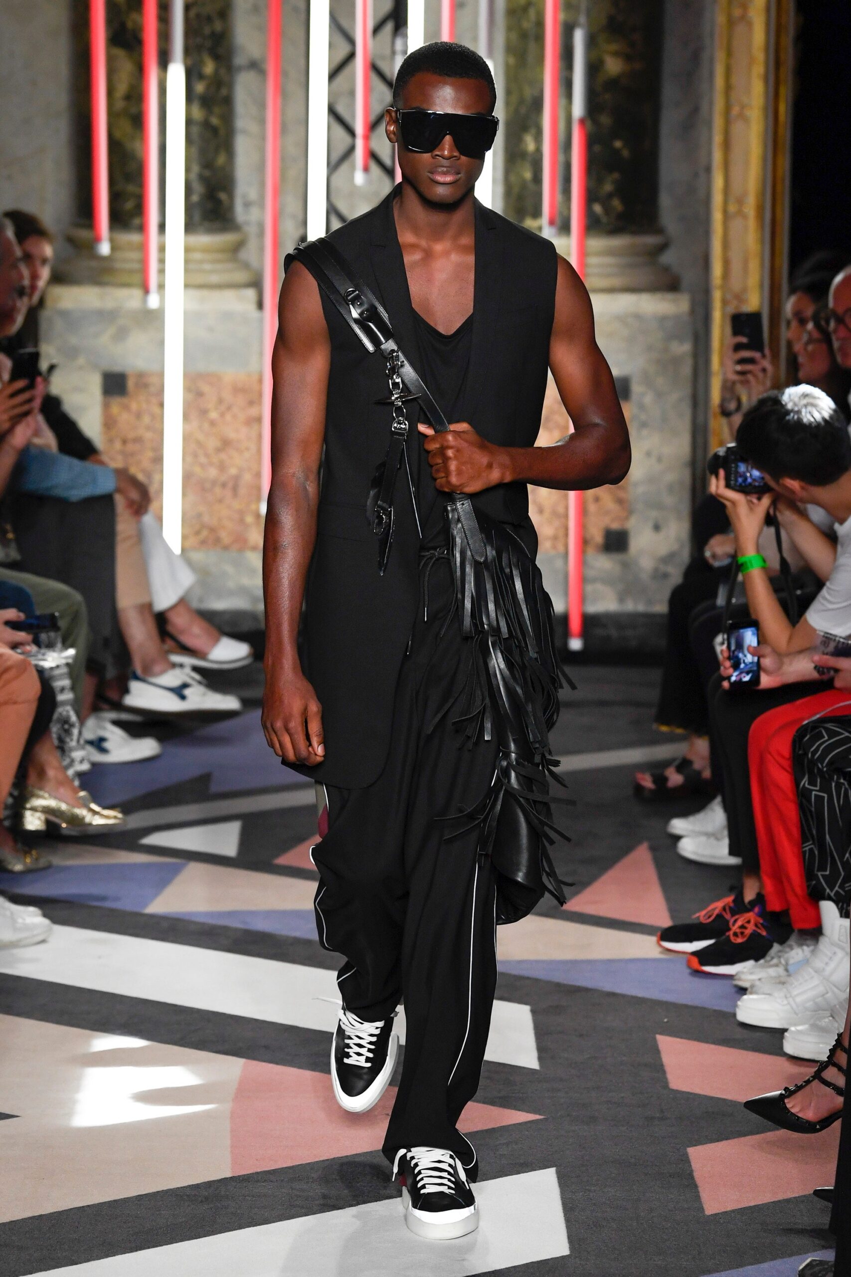 Les Hommes S/S 19 Menswear Look 6