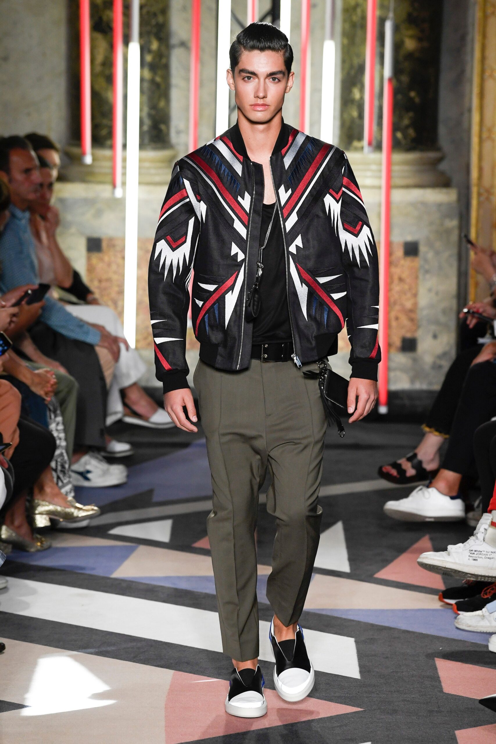 Les Hommes S/S 19 Menswear Look 23