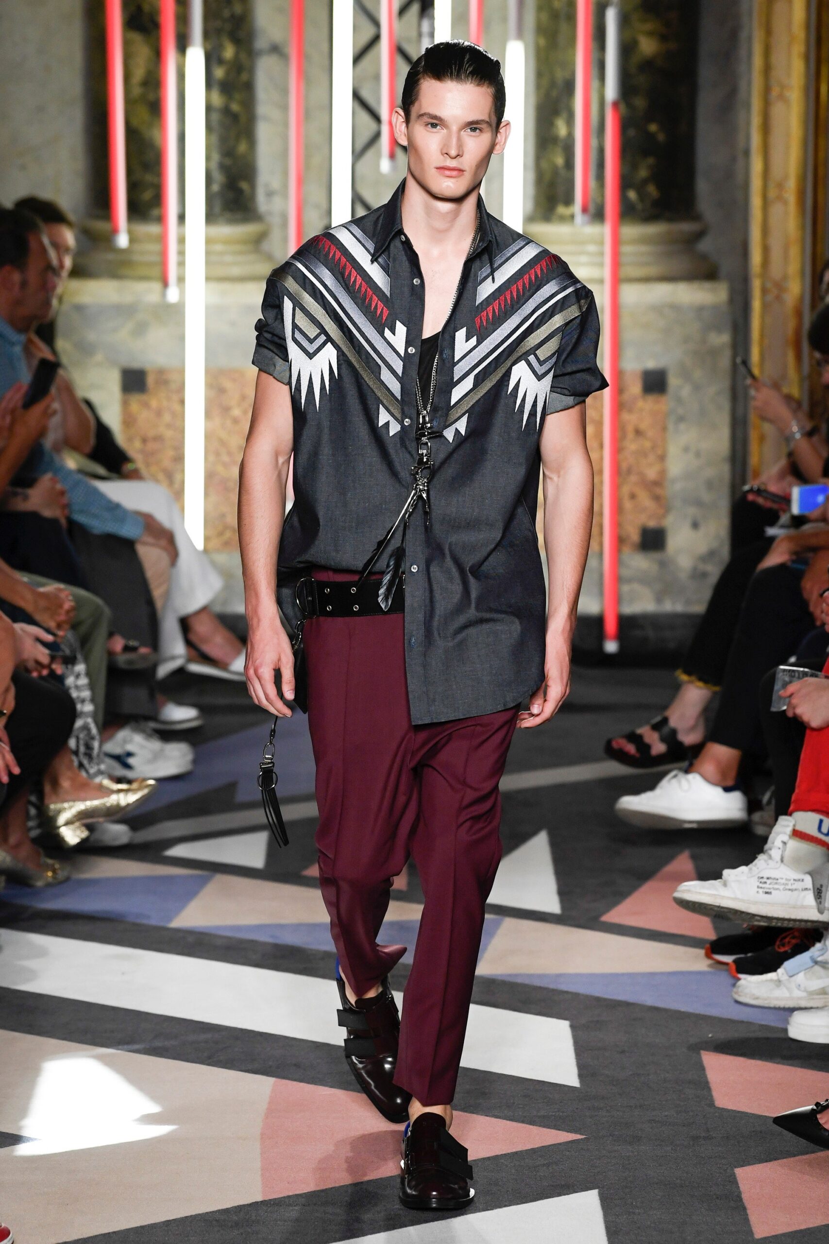 Les Hommes S/S 19 Menswear Look 25