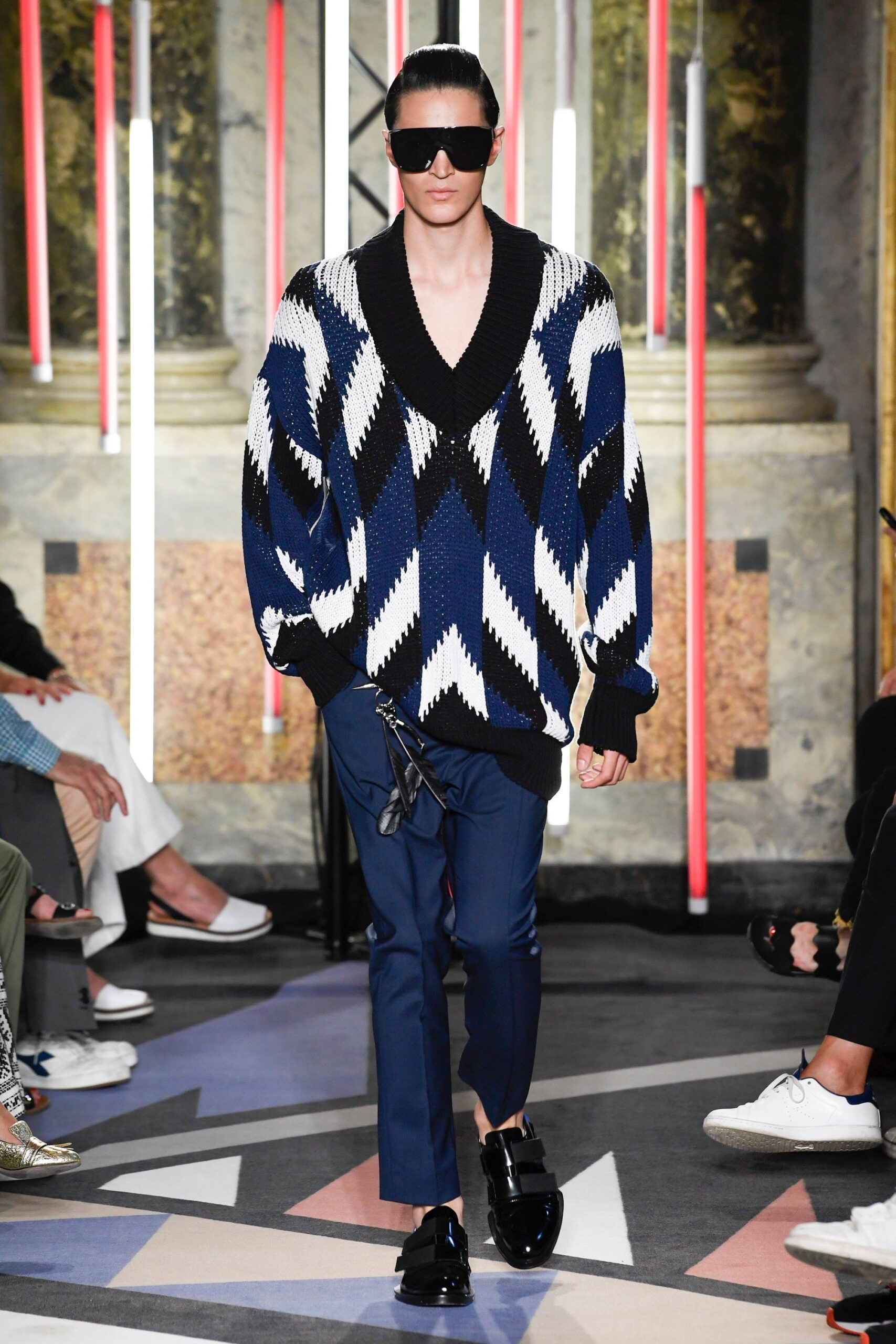 Les Hommes S/S 19 Menswear Look 31