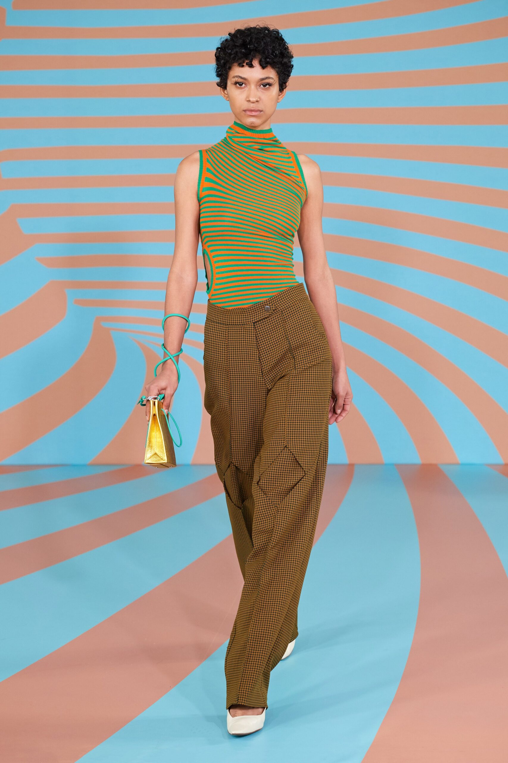 Kiko Kostadinov F/W 20 Look 9