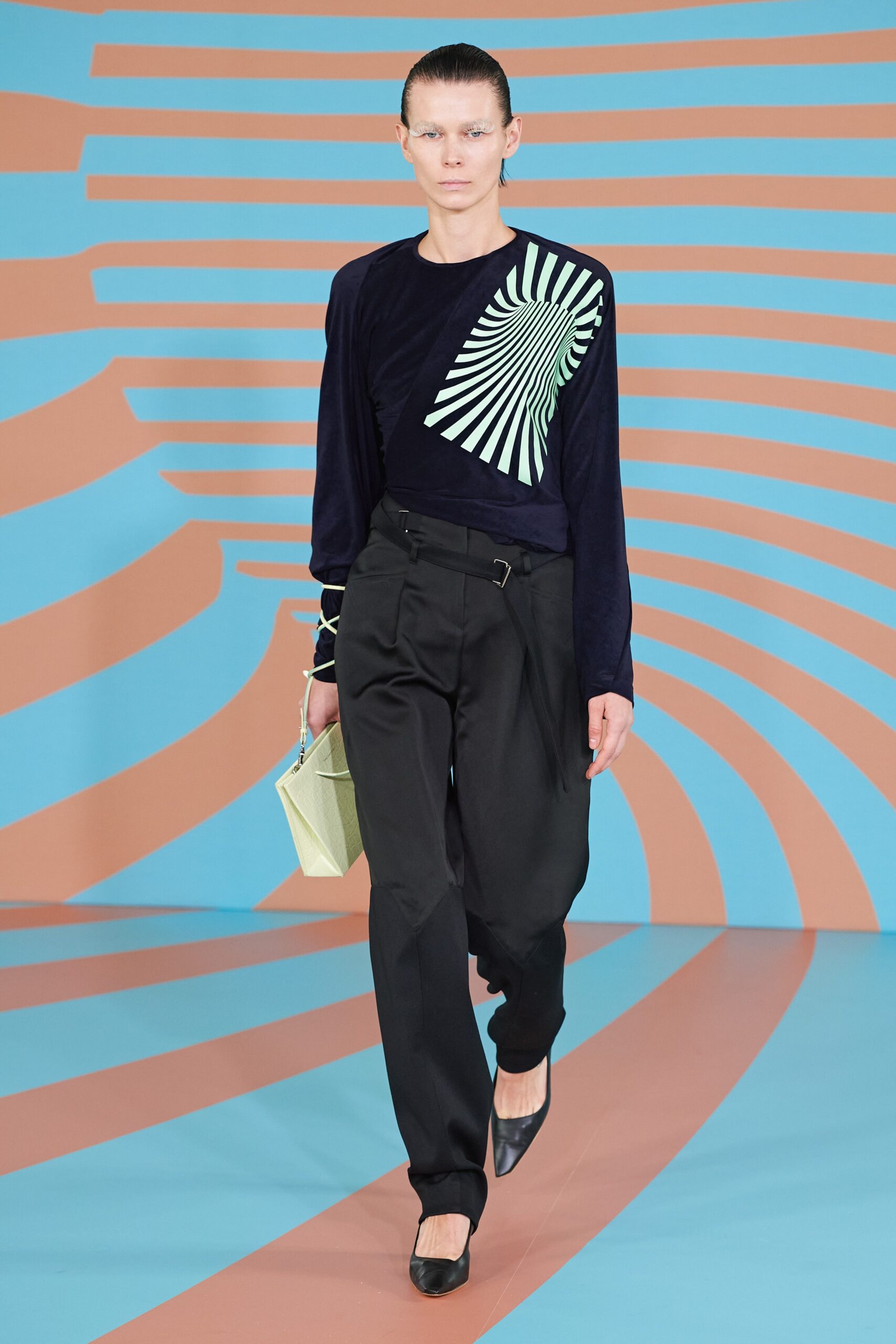 Kiko Kostadinov F/W 20 Look 15