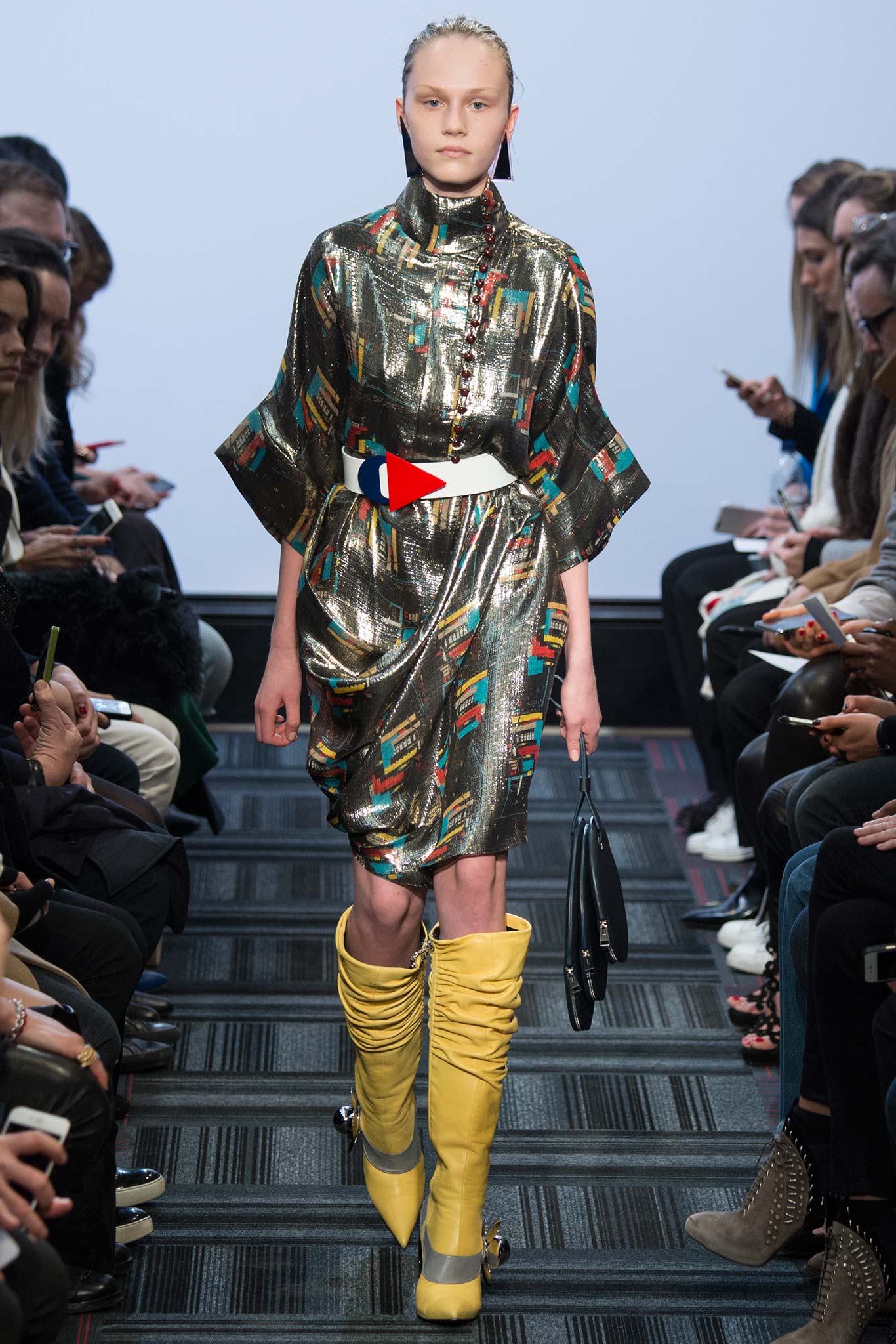 JW Anderson F/W 15 Look 1