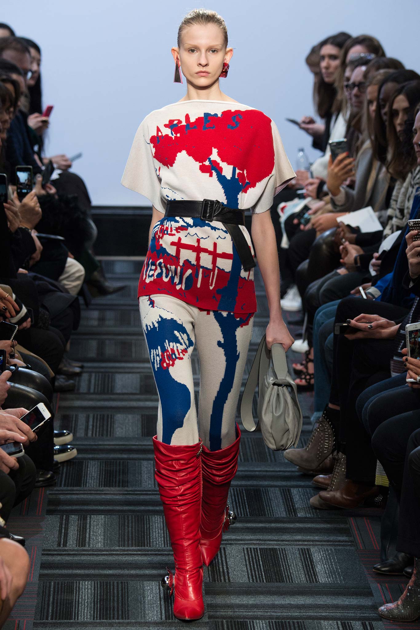 JW Anderson F/W 15 Look 30