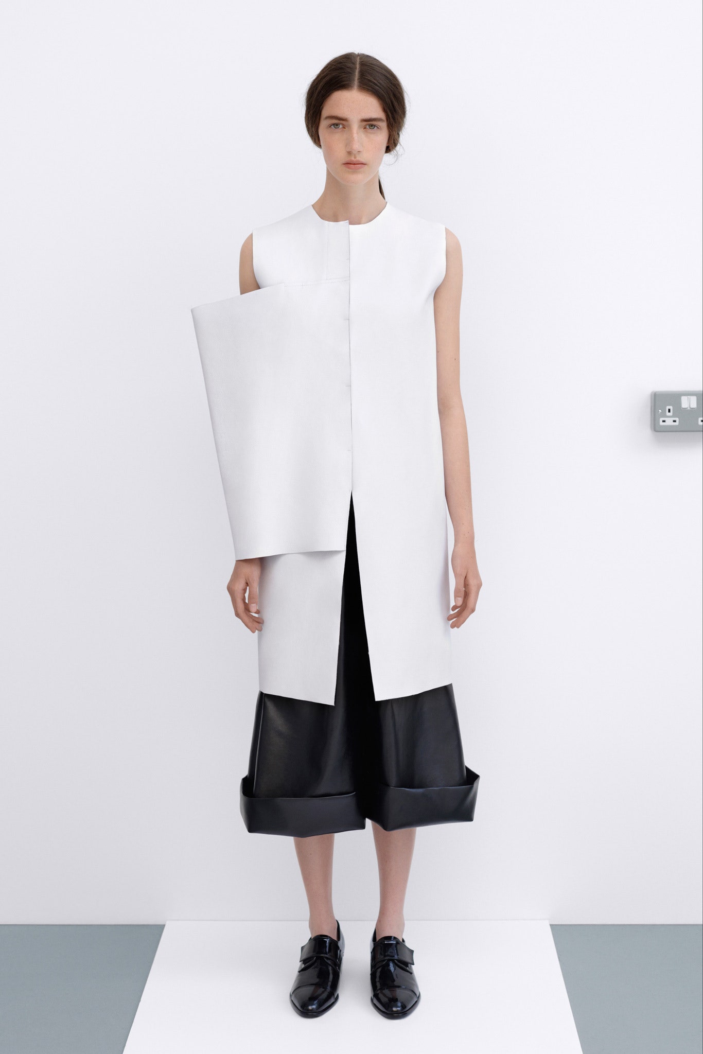 JW Anderson Resort 14 Look 3