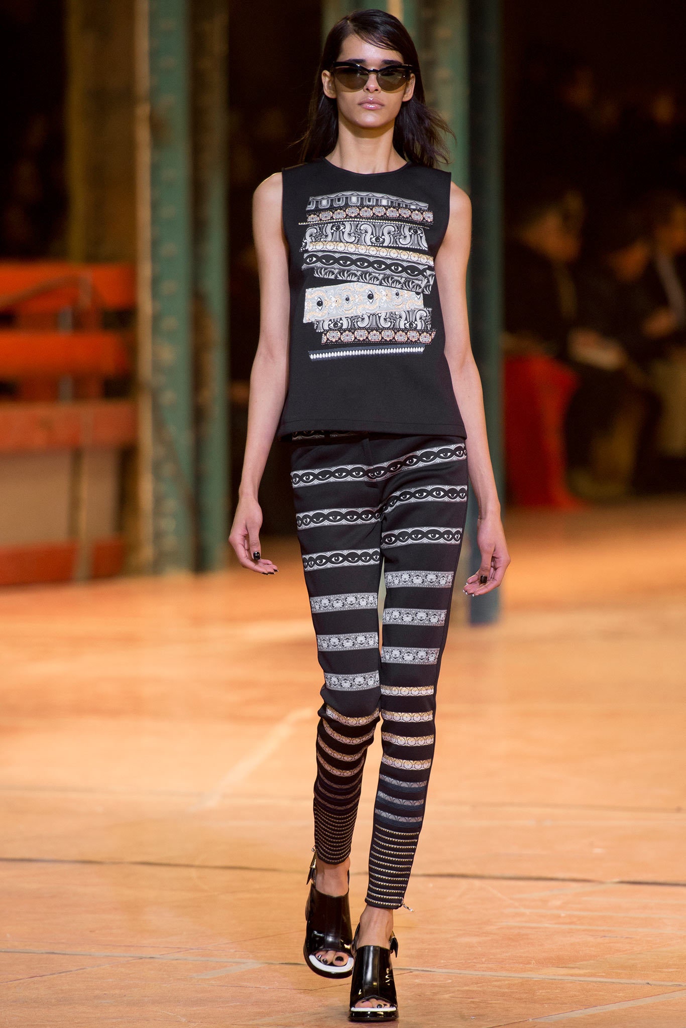 Kenzo F/W 13 Look 13