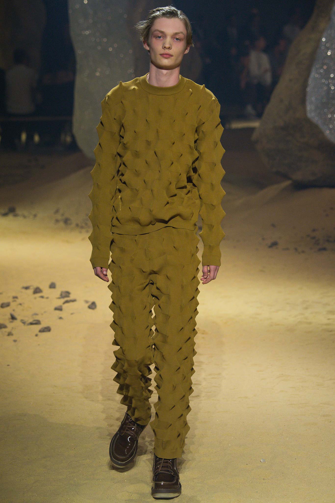 Kenzo S/S 16 Menswear Look 14