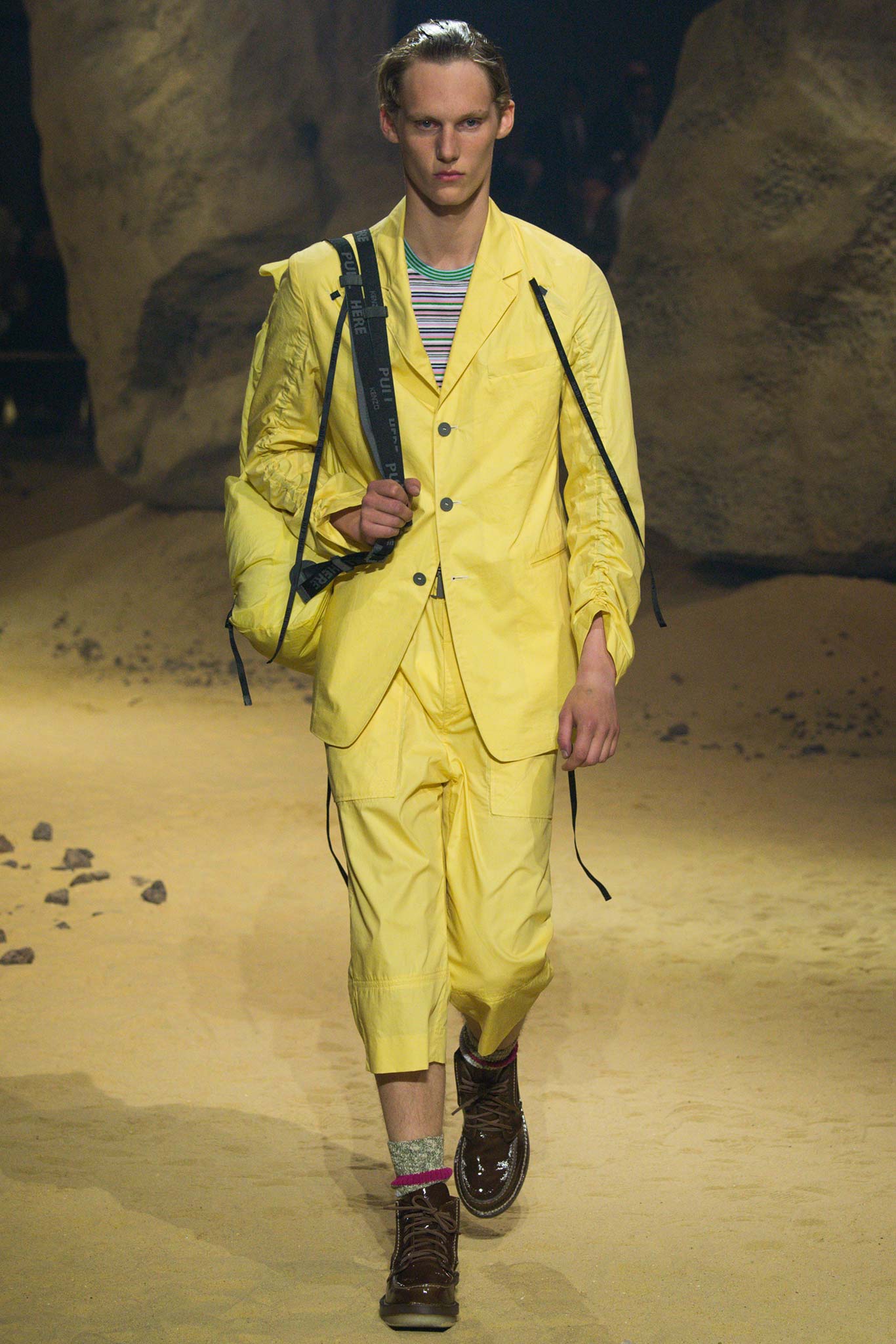 Kenzo S/S 16 Menswear Look 18