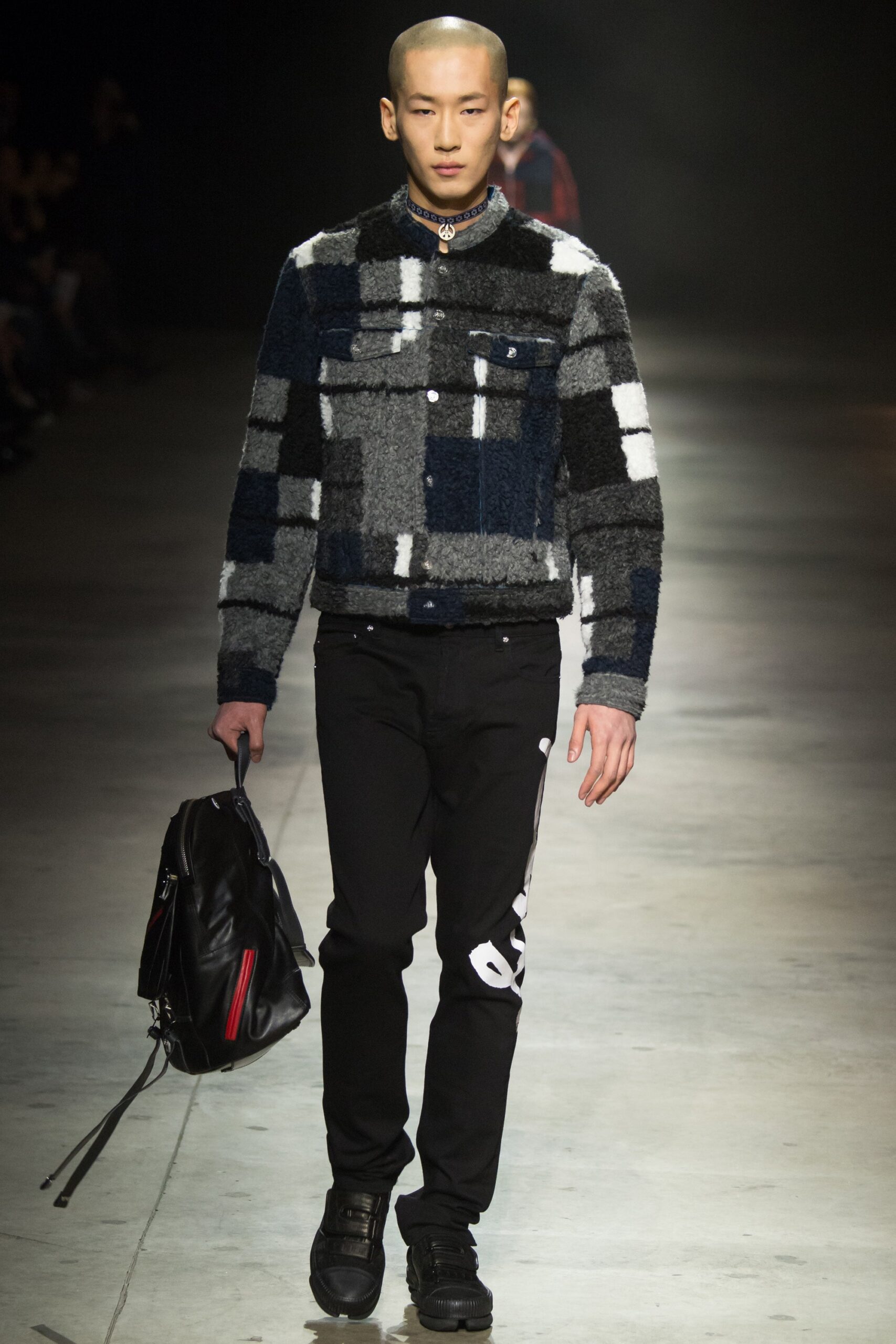 Kenzo F/W 16 Menswear Look 19