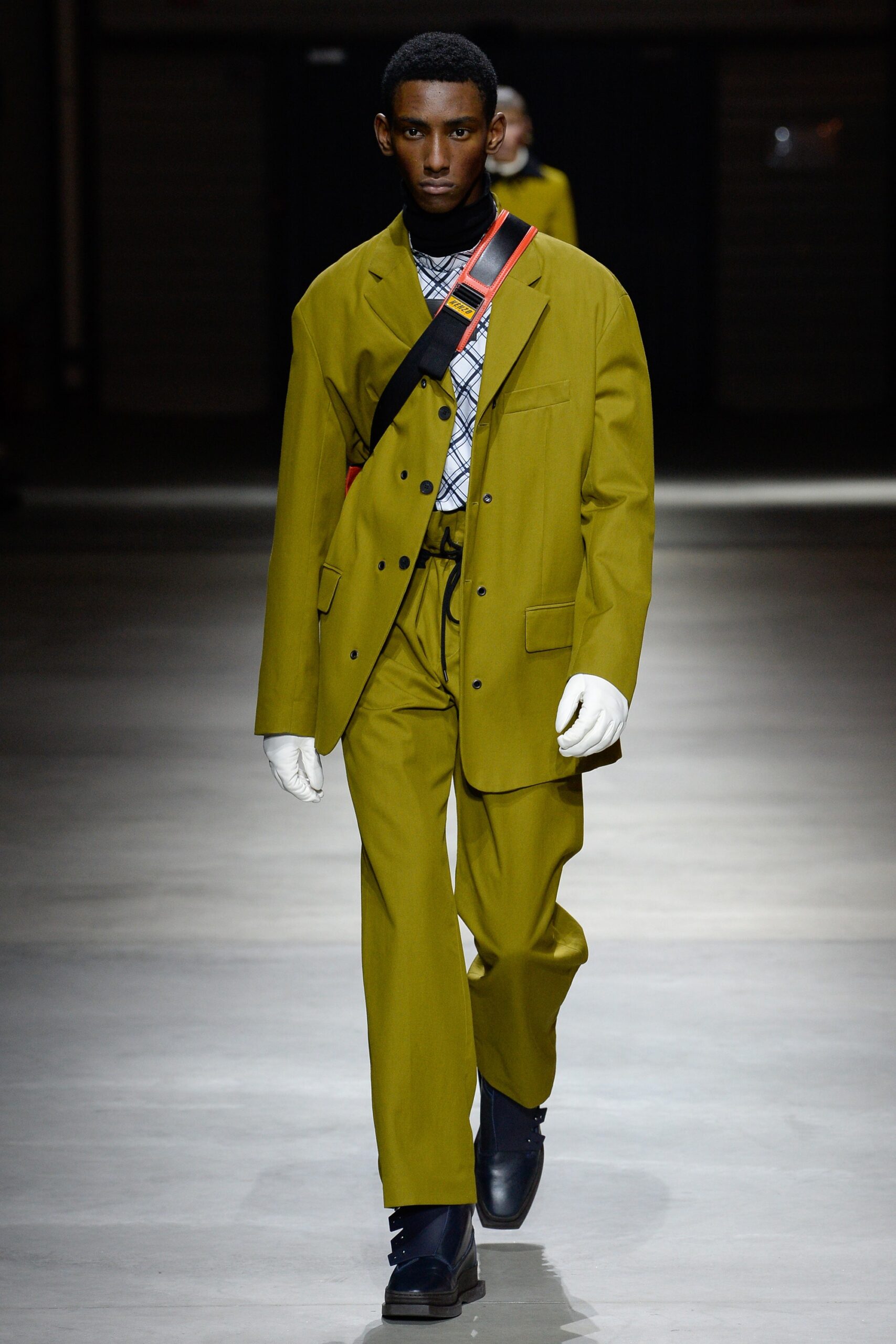 Kenzo F/W 17 Menswear Look 35