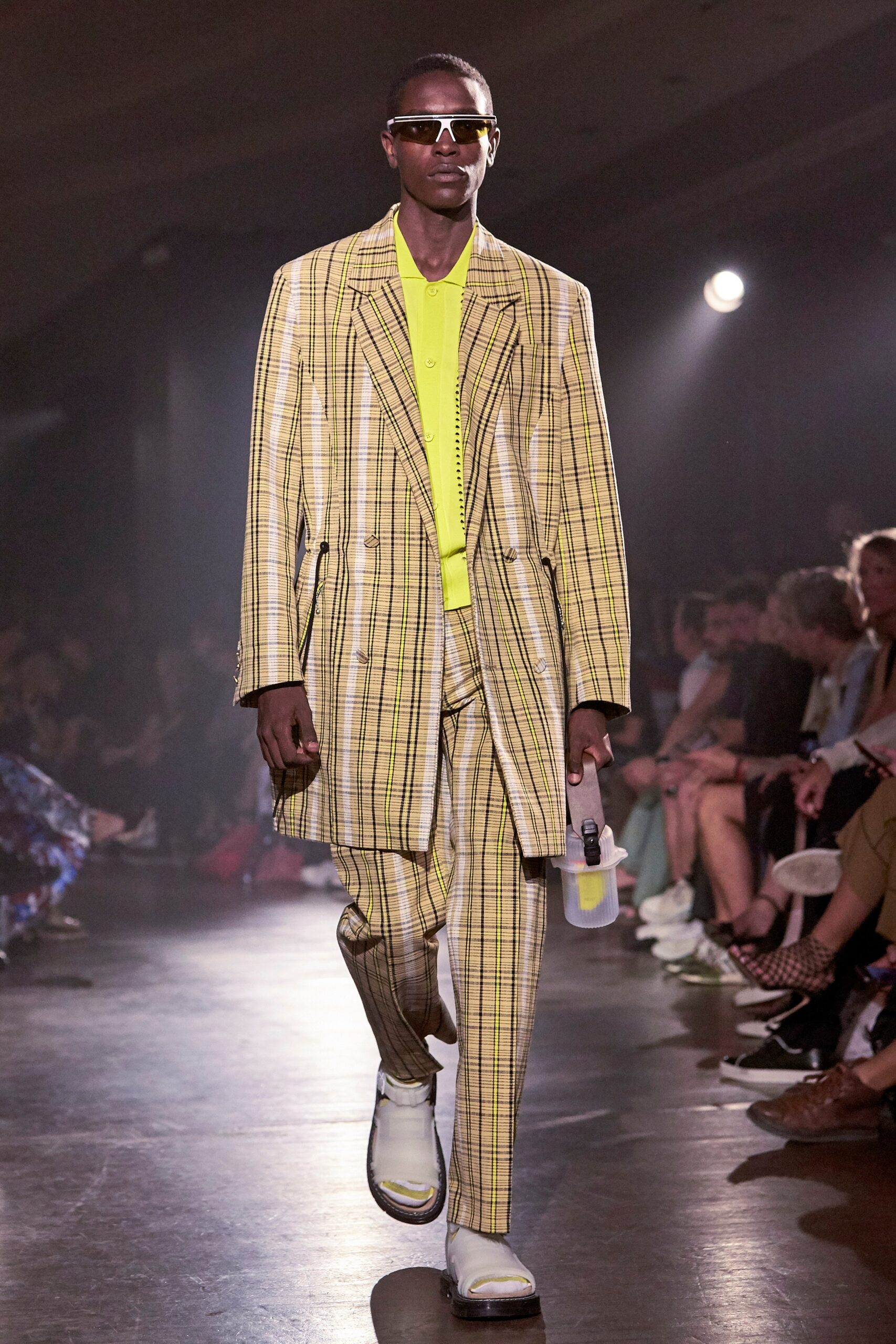 Kenzo S/S 19 Menswear Look 24