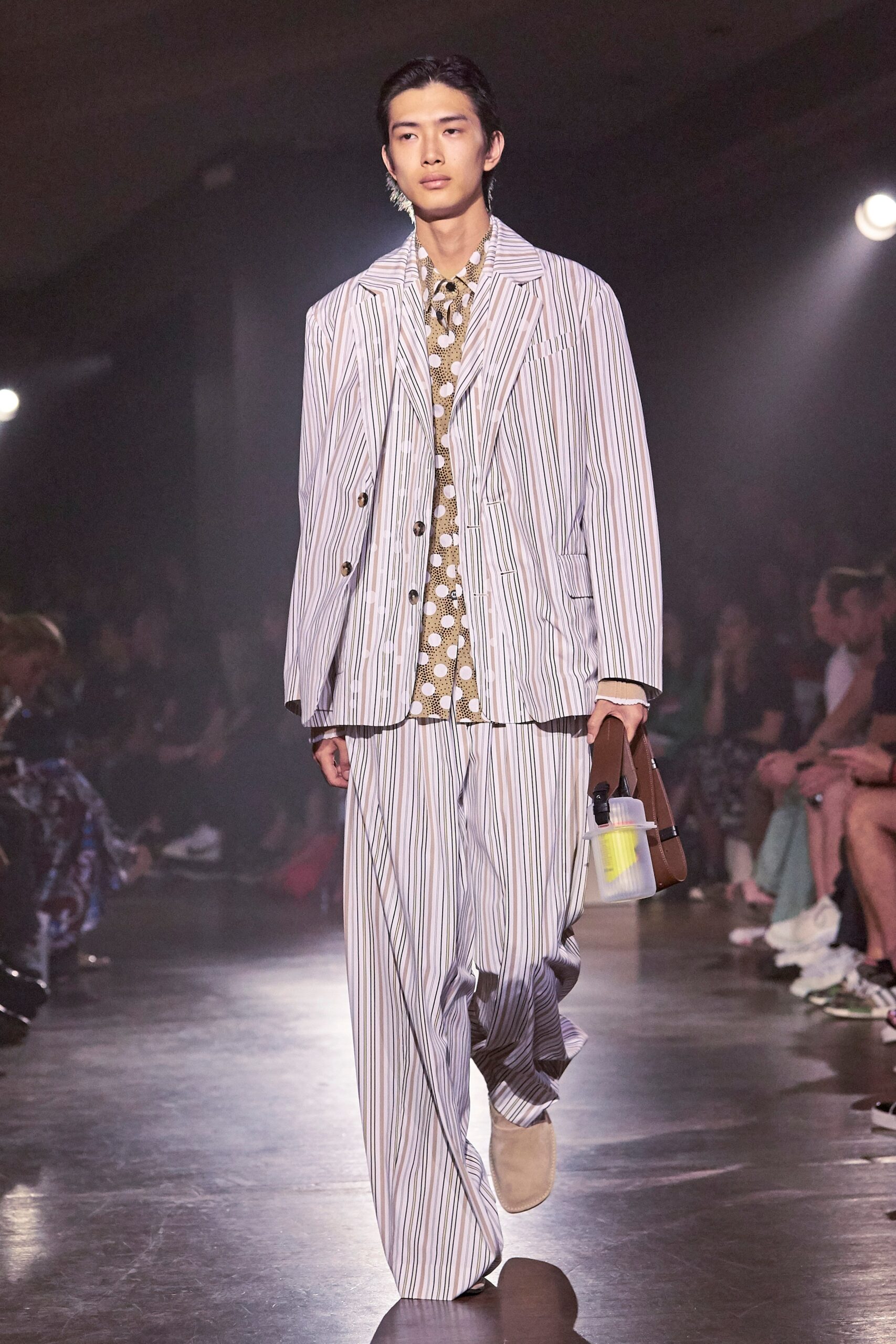 Kenzo S/S 19 Menswear Look 26