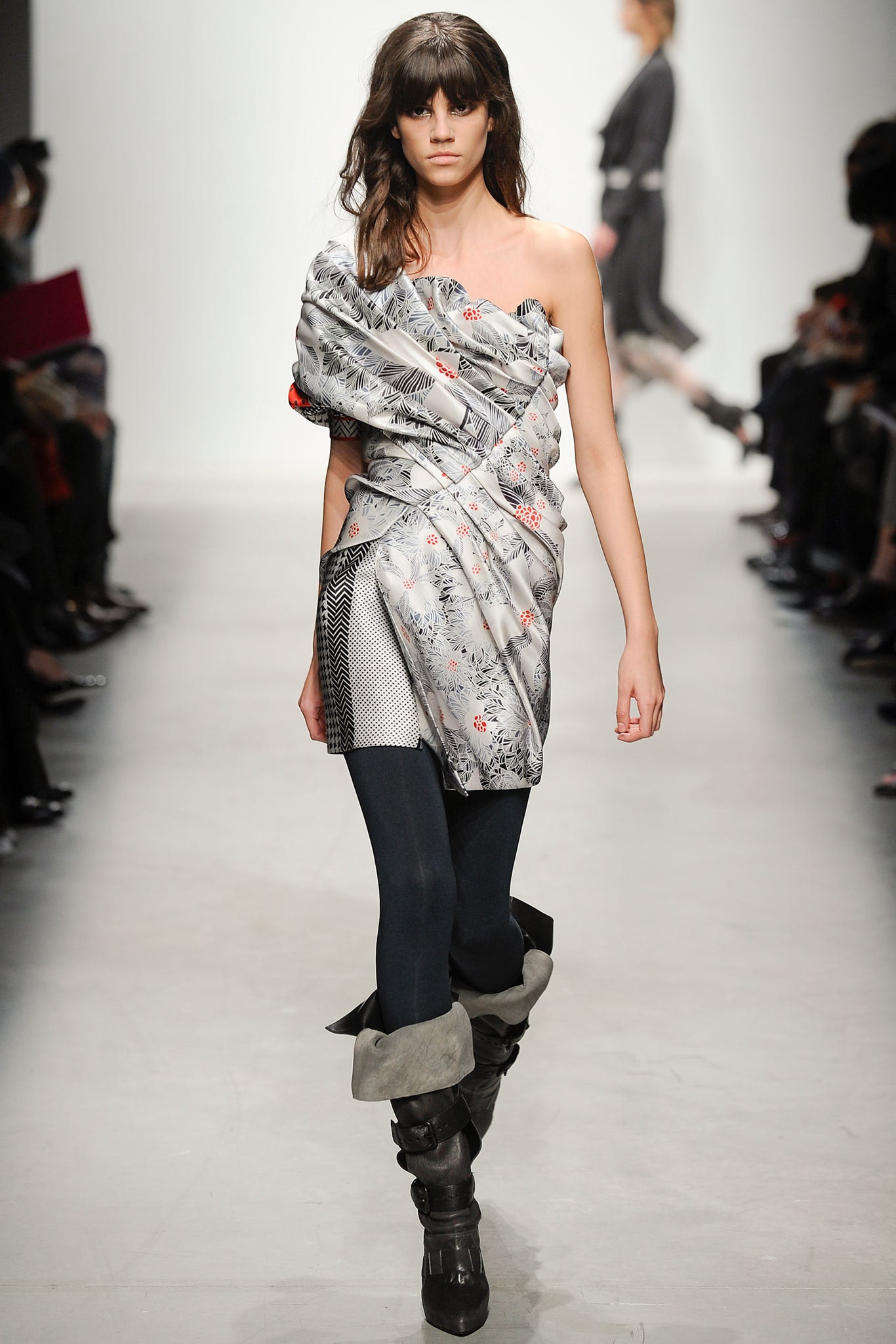Leonard Paris F/W 14 Look 7