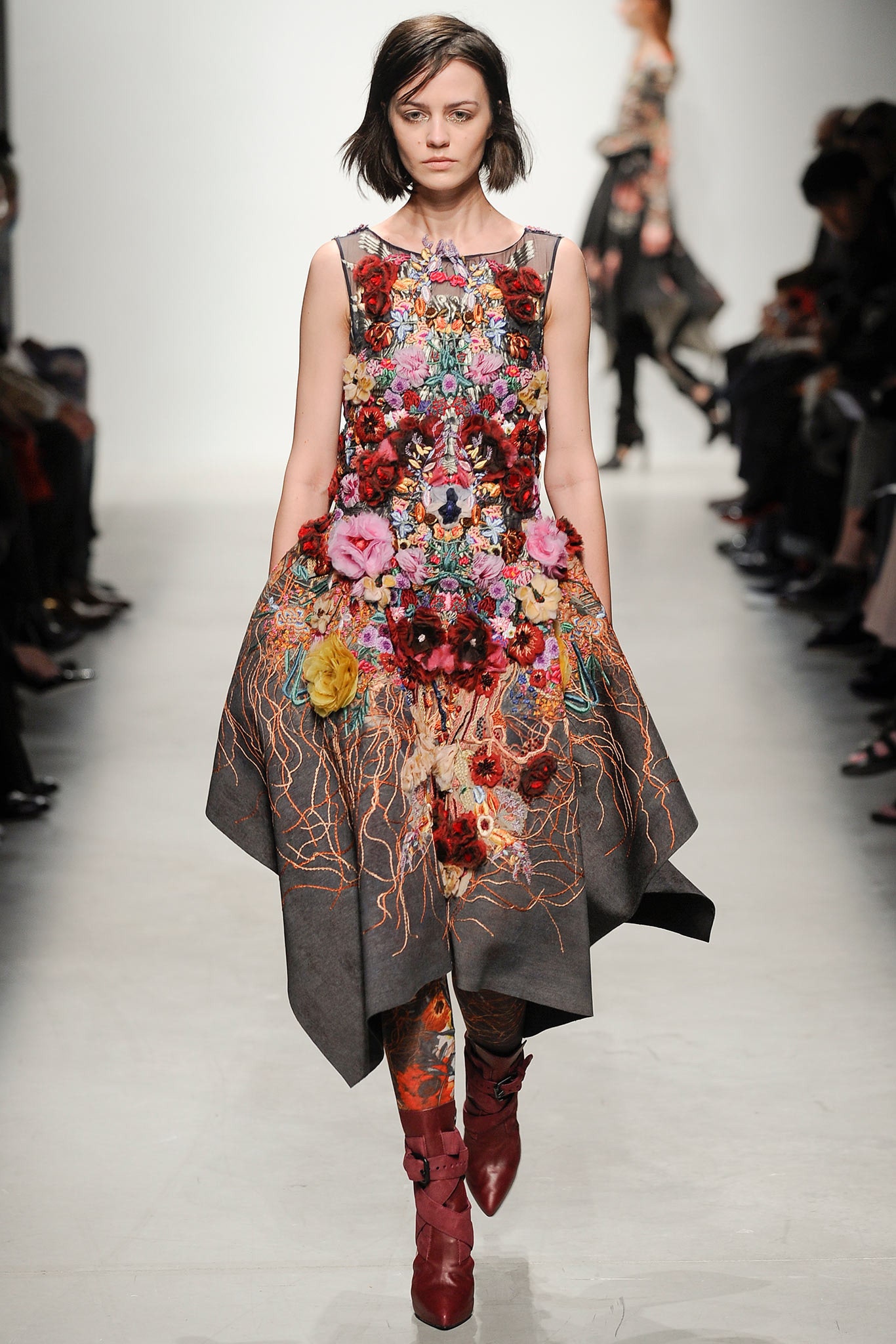 Leonard Paris F/W 14 Look 15