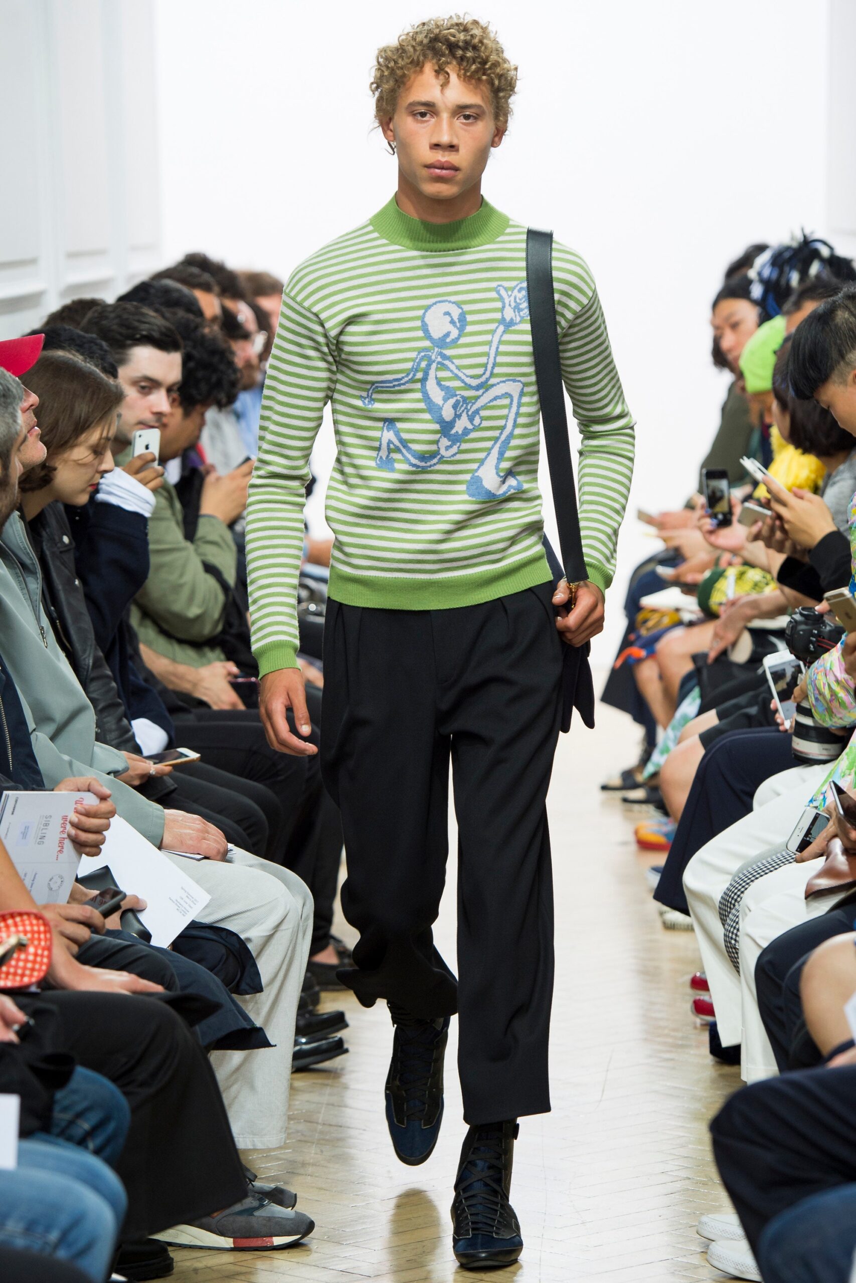 JW Anderson S/S 17 Menswear Look 1