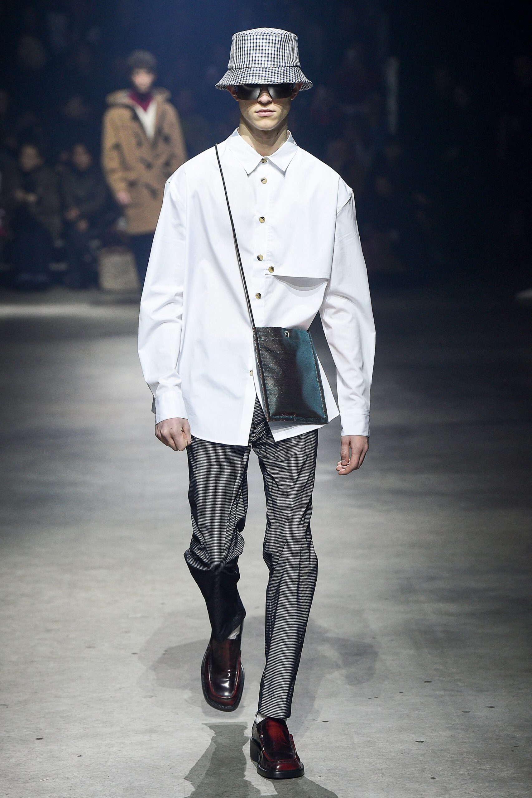 Kenzo F/W 18 Menswear Look 1