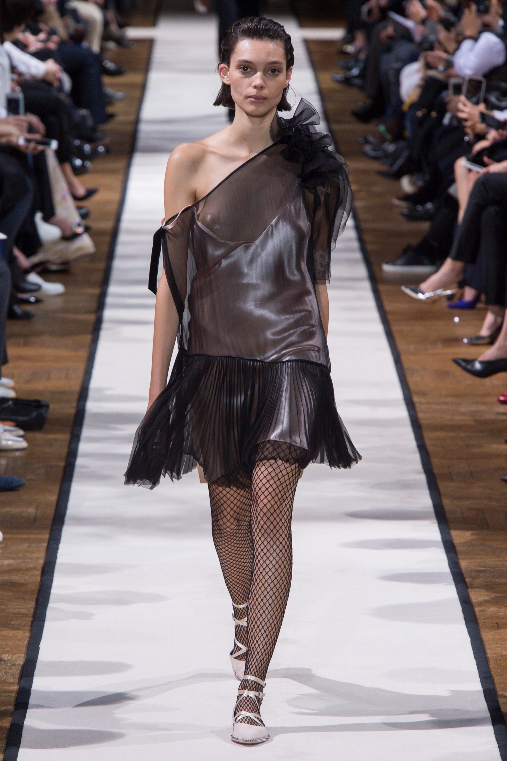 Lanvin F/W 17 Look 10