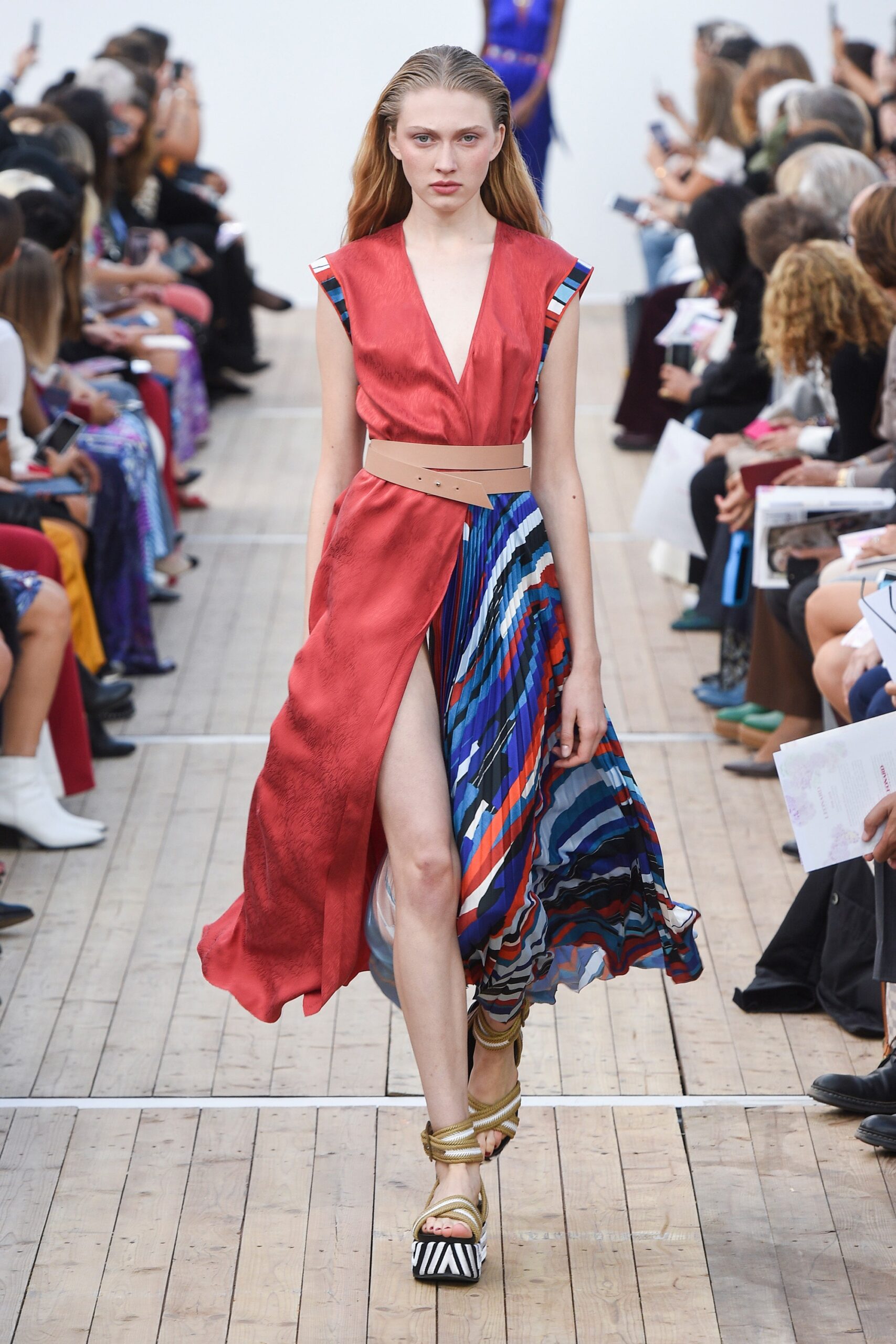 Leonard Paris S/S 19 Look 10