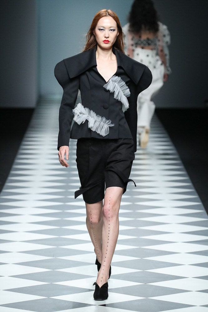 Kiok Seoul S/S 18 Look 2