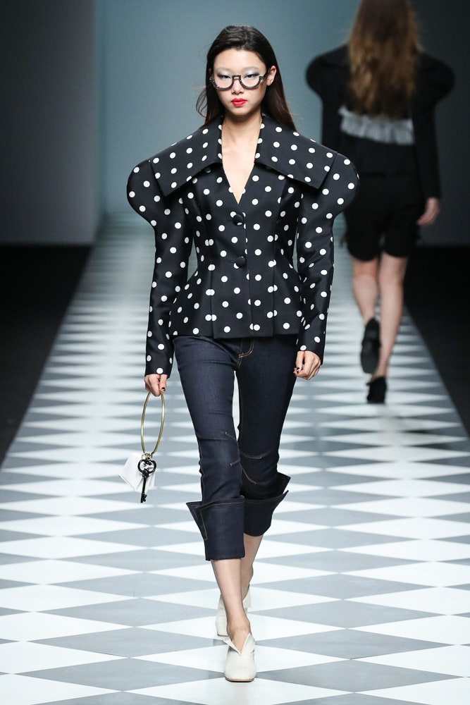 Kiok Seoul S/S 18 Look 3
