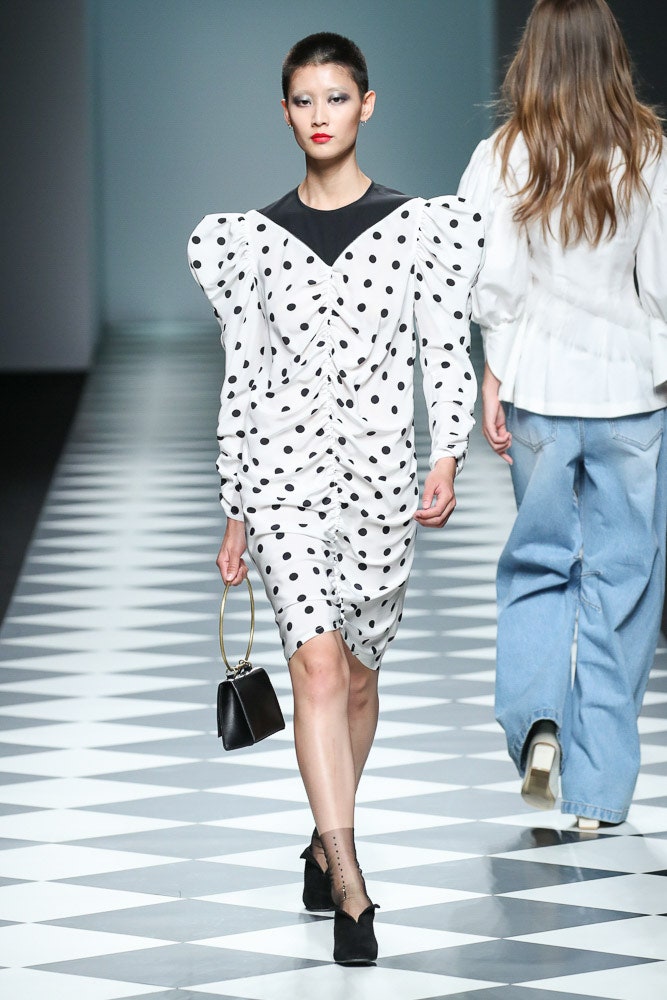 Kiok Seoul S/S 18 Look 15