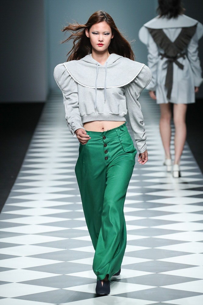 Kiok Seoul S/S 18 Look 19