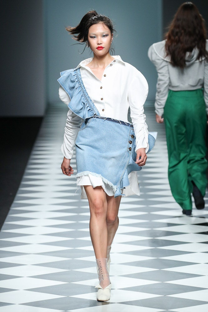 Kiok Seoul S/S 18 Look 20