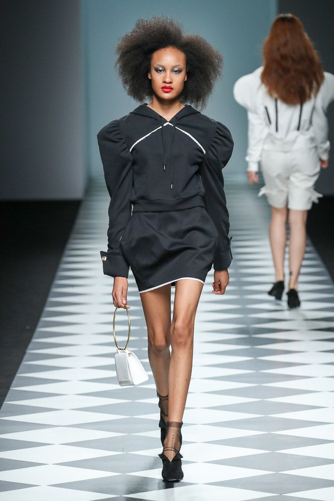 Kiok Seoul S/S 18 Look 24
