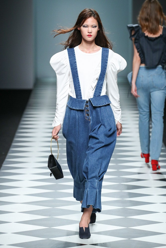 Kiok Seoul S/S 18 Look 32