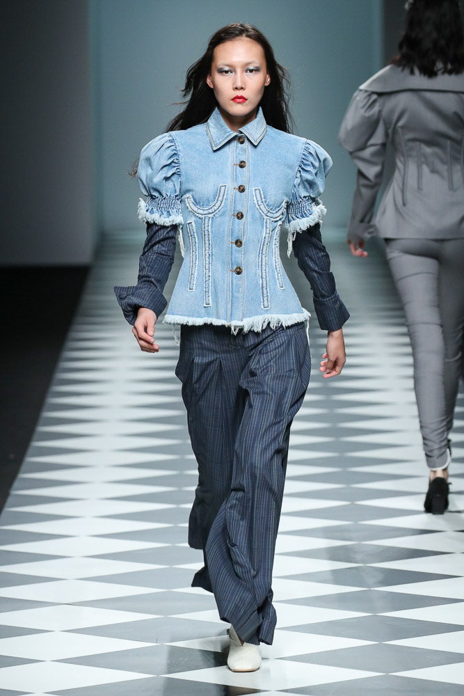 Kiok Seoul S/S 18 Look 35