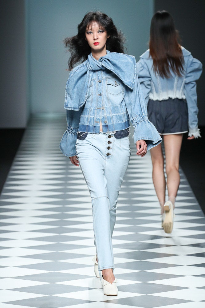 Kiok Seoul S/S 18 Look 37