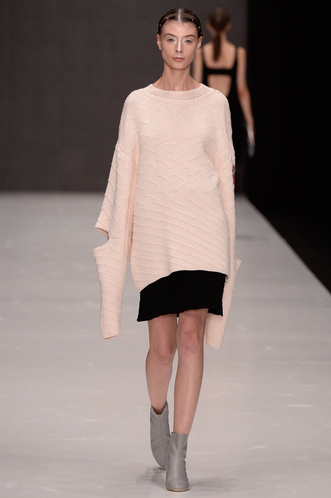 KseniaSeraya Russia S/S 17 Look 10