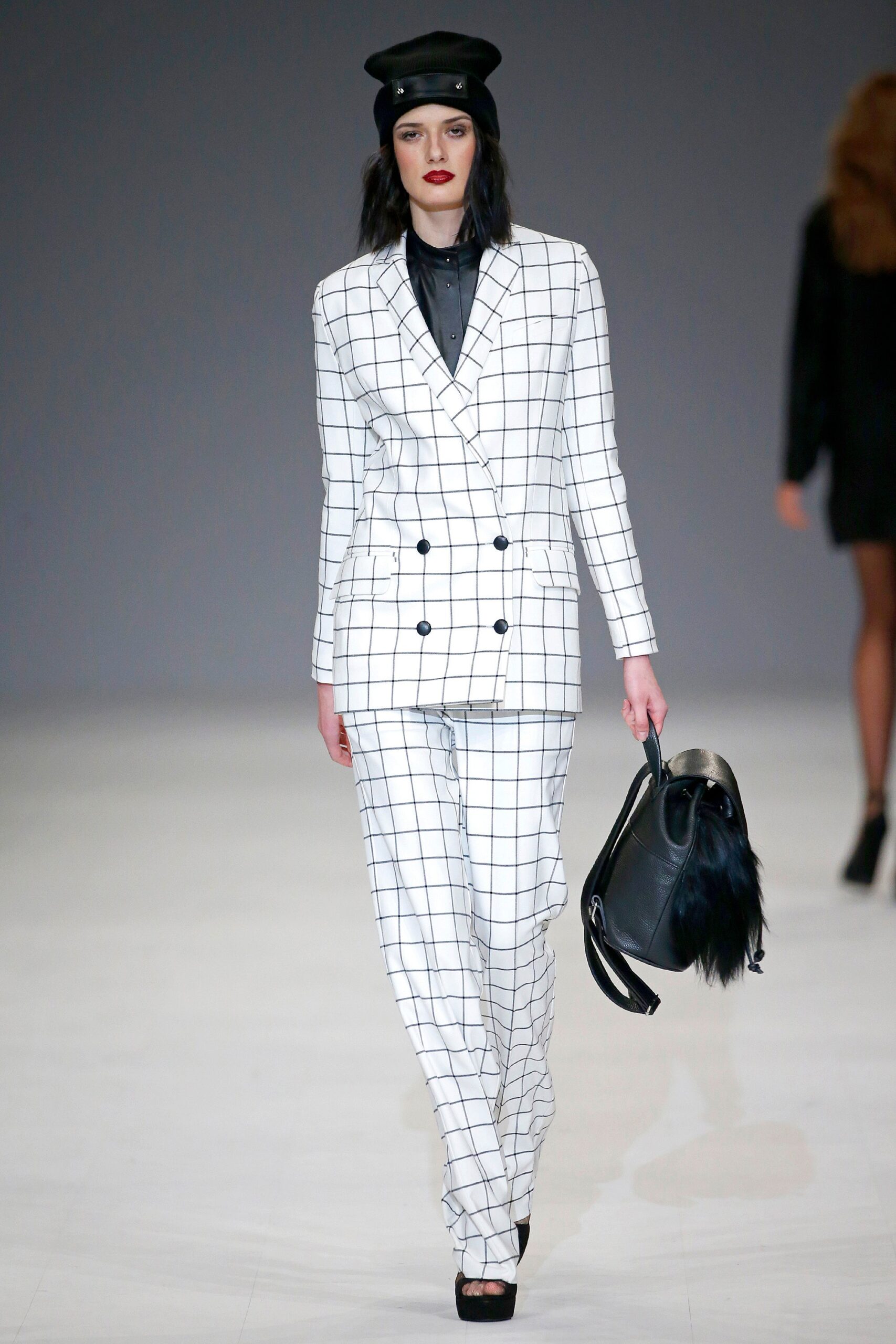 Katerina Kvit Ukraine F/W 16 Look 13