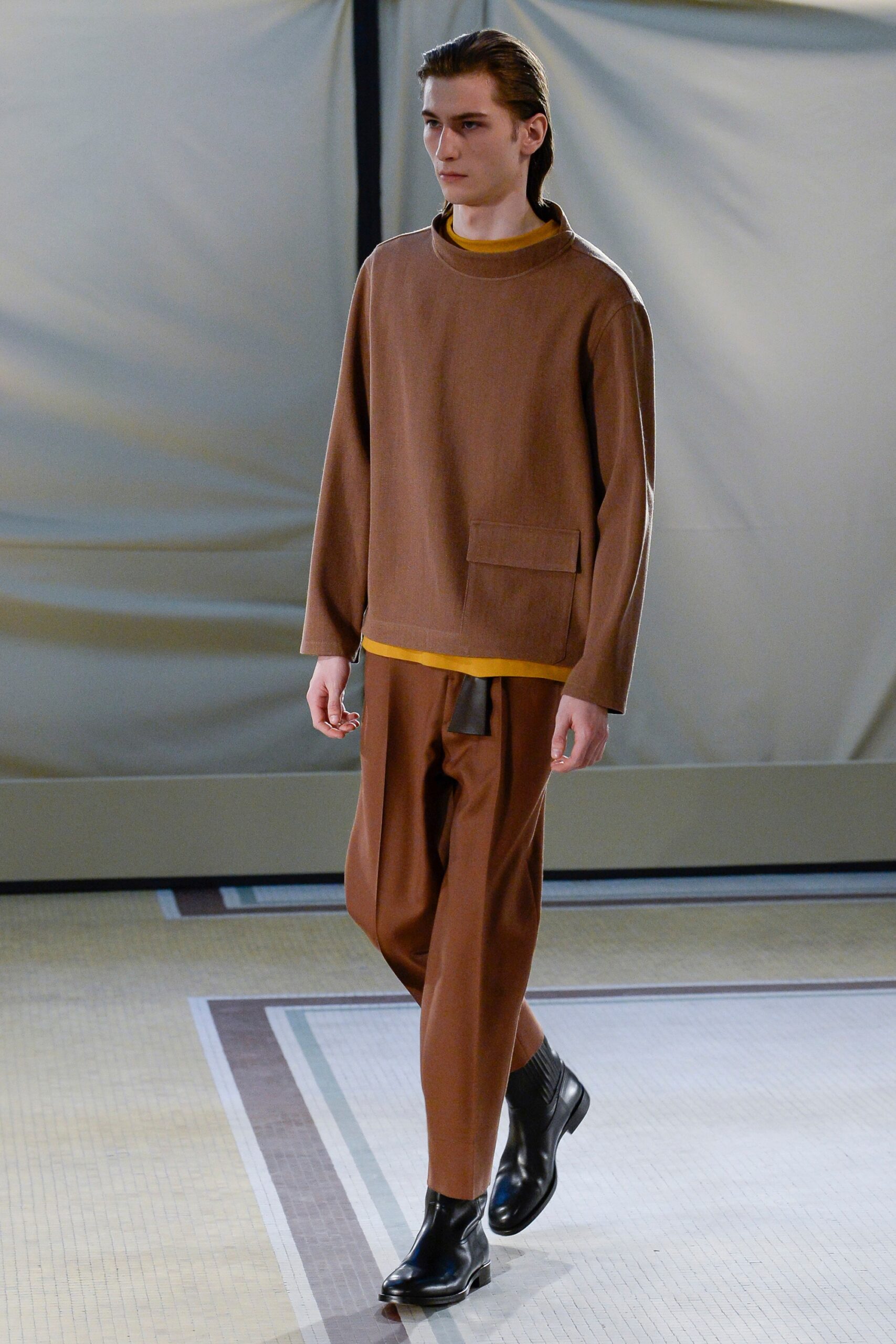 Lemaire F/W 17 Menswear Look 1
