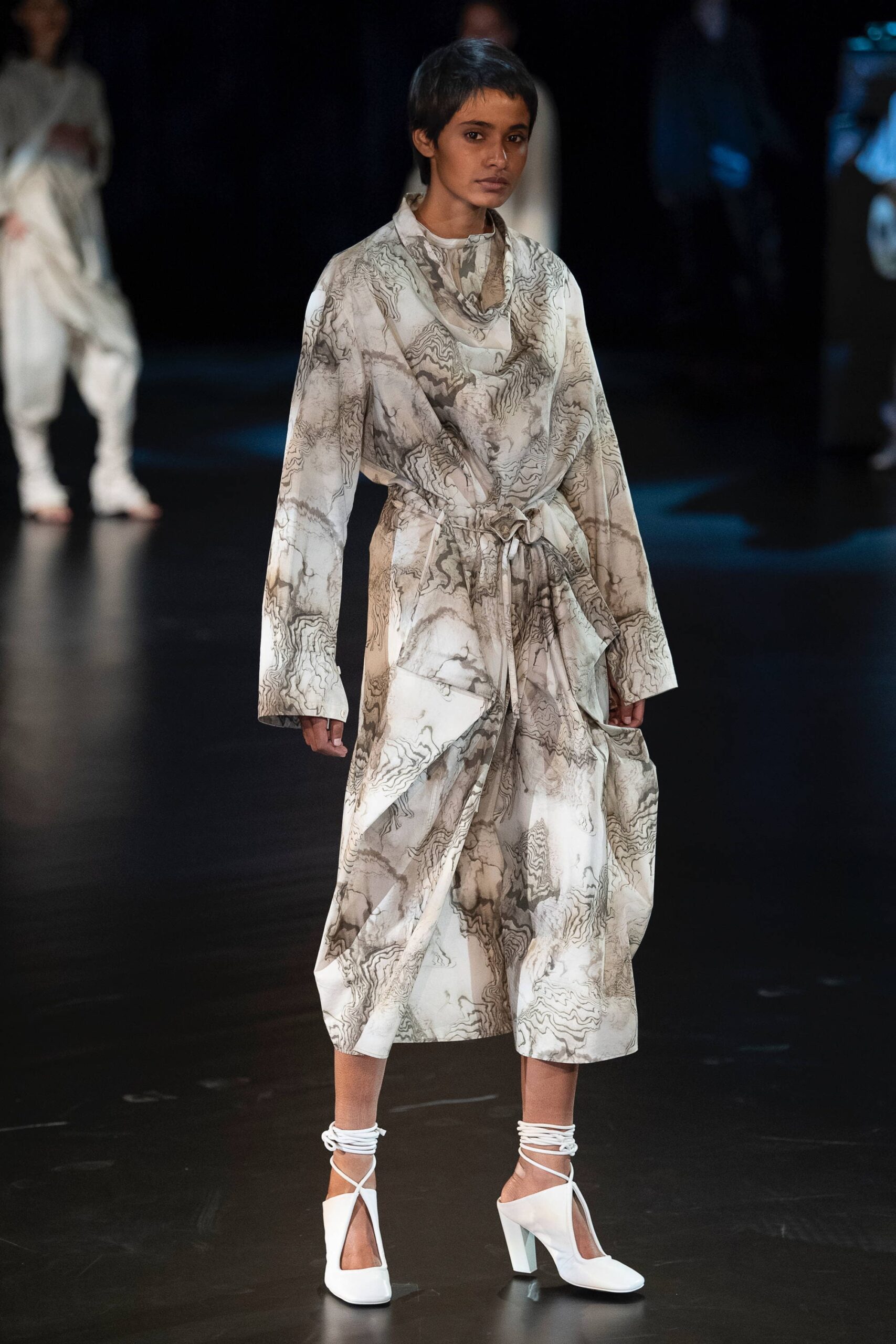 Lemaire S/S 19 Look 9