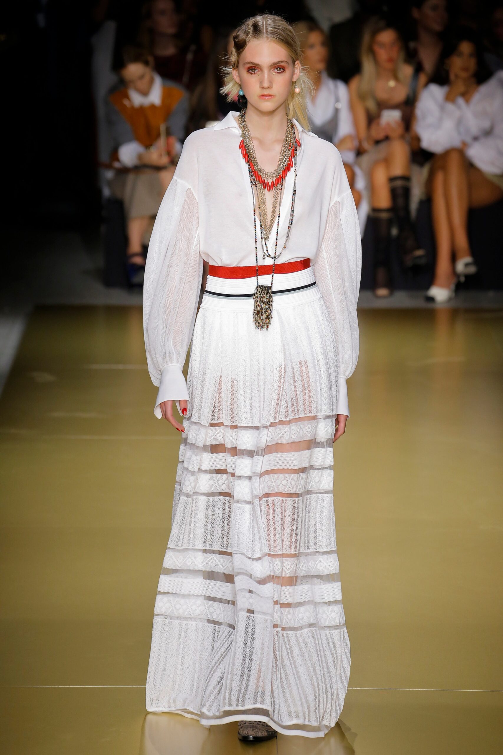 Les Copains S/S 18 Look 9