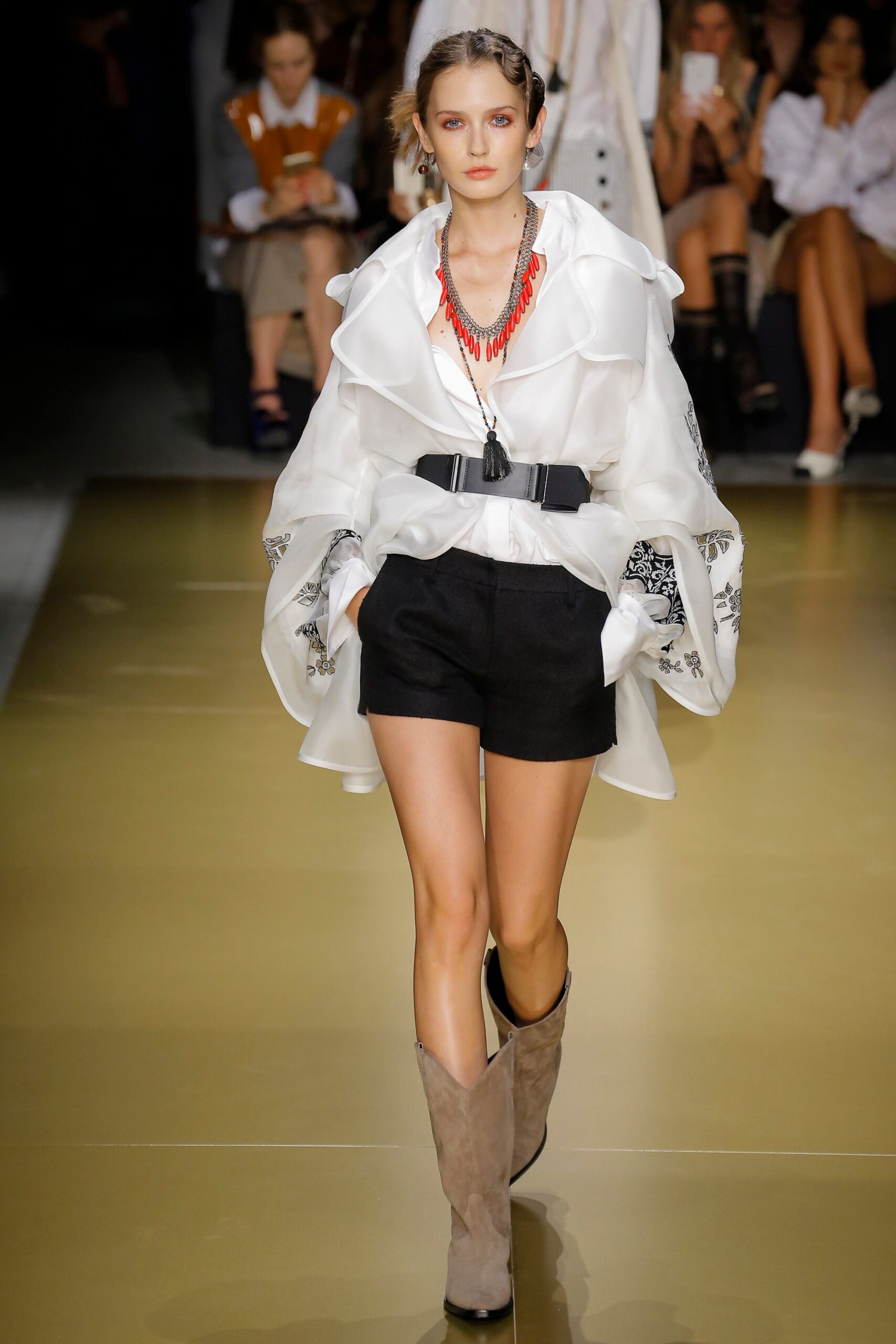 Les Copains S/S 18 Look 13