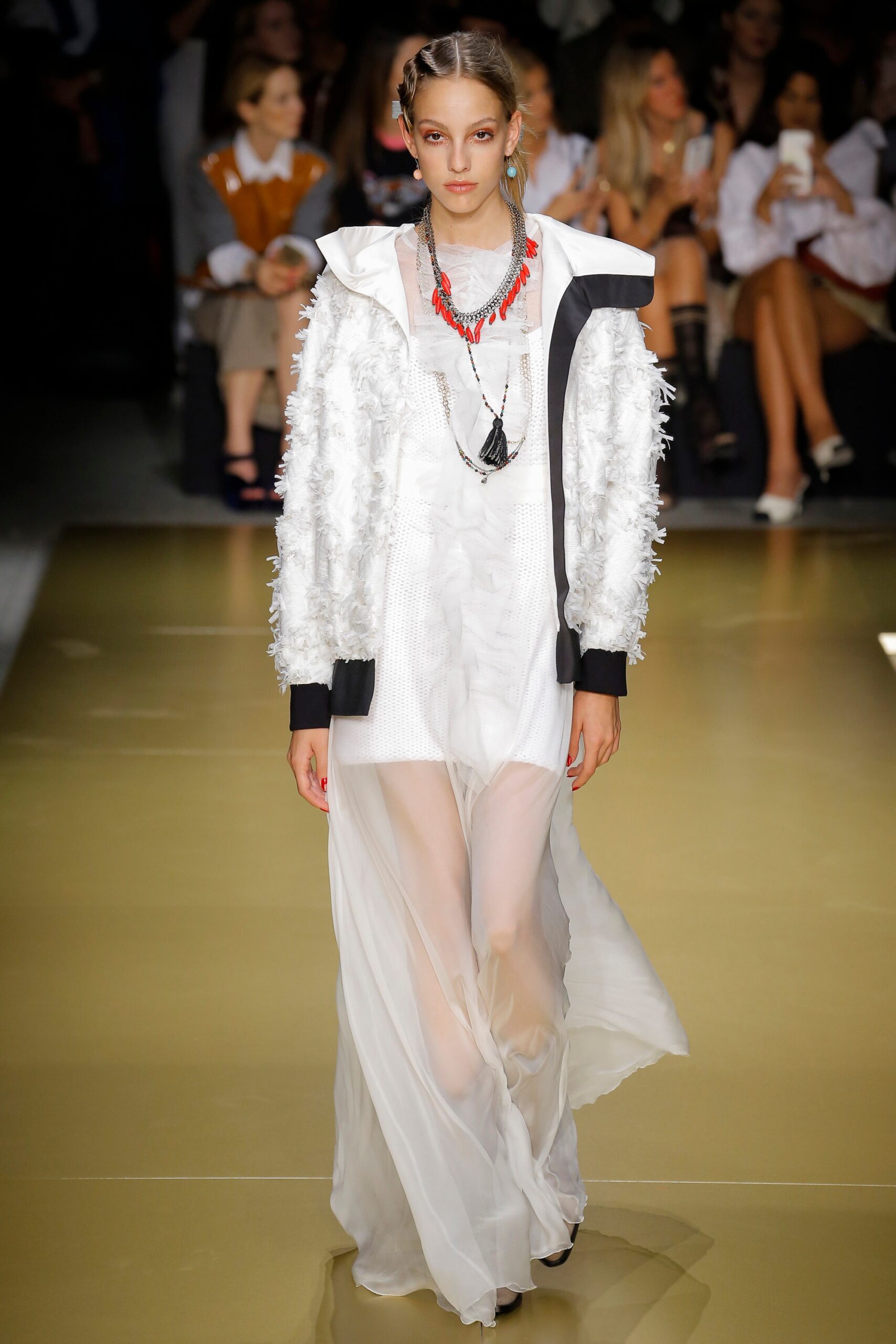Les Copains S/S 18 Look 15