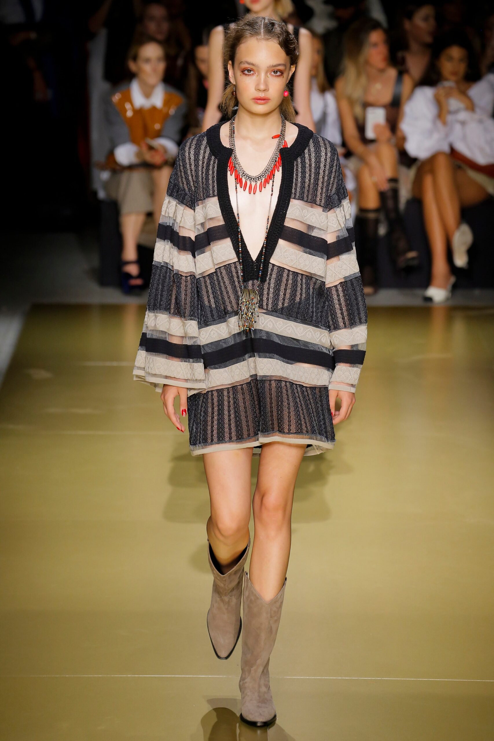 Les Copains S/S 18 Look 23