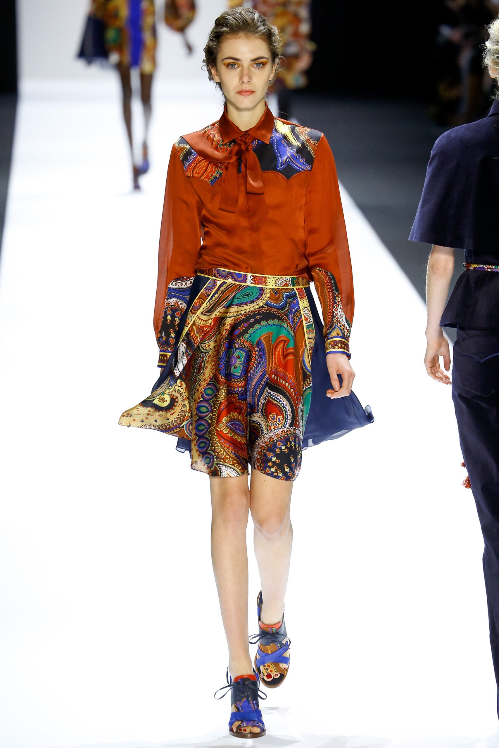 Leonard Paris F/W 16 Look 6