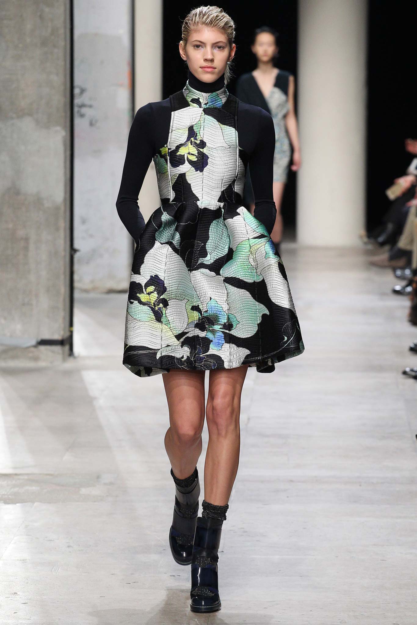 Leonard Paris F/W 15 Look 4