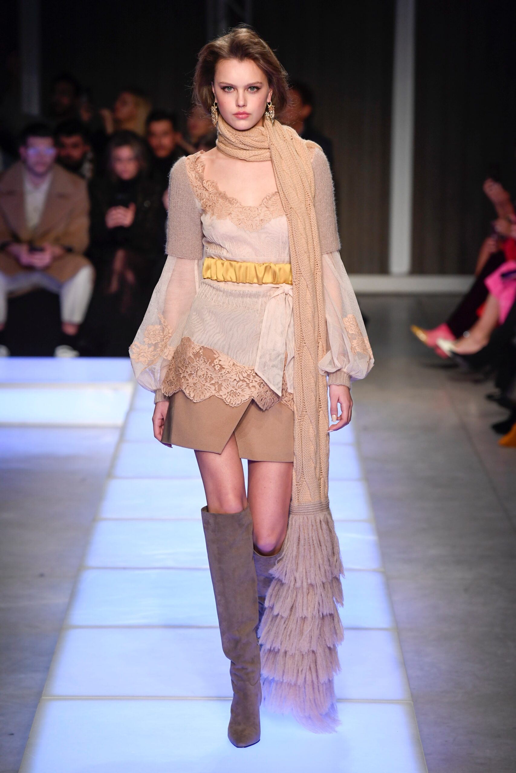 Les Copains F/W 18 Look 6