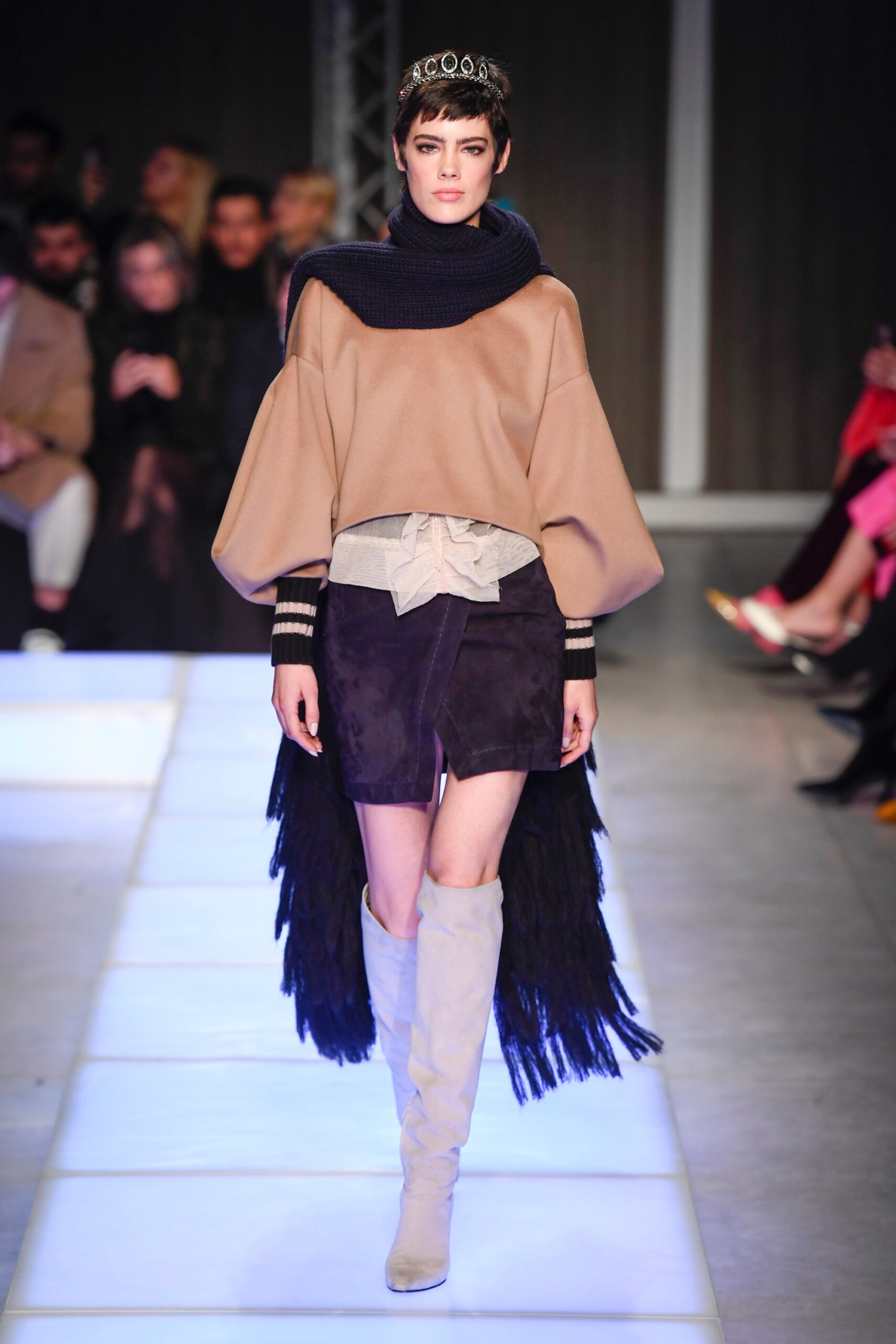 Les Copains F/W 18 Look 11