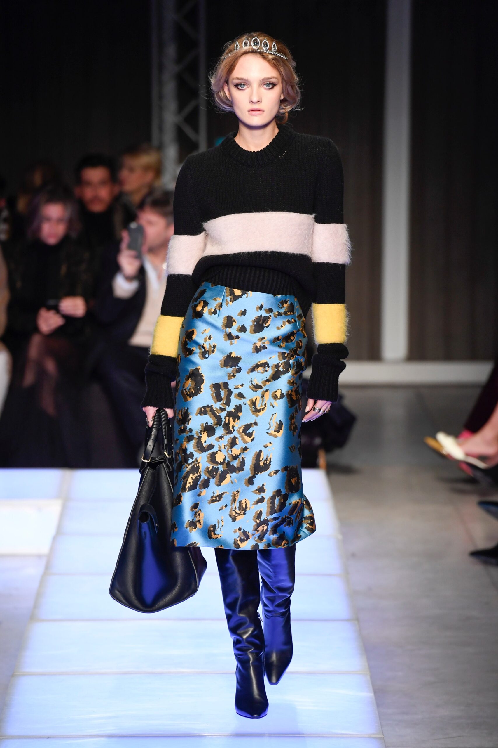 Les Copains F/W 18 Look 17