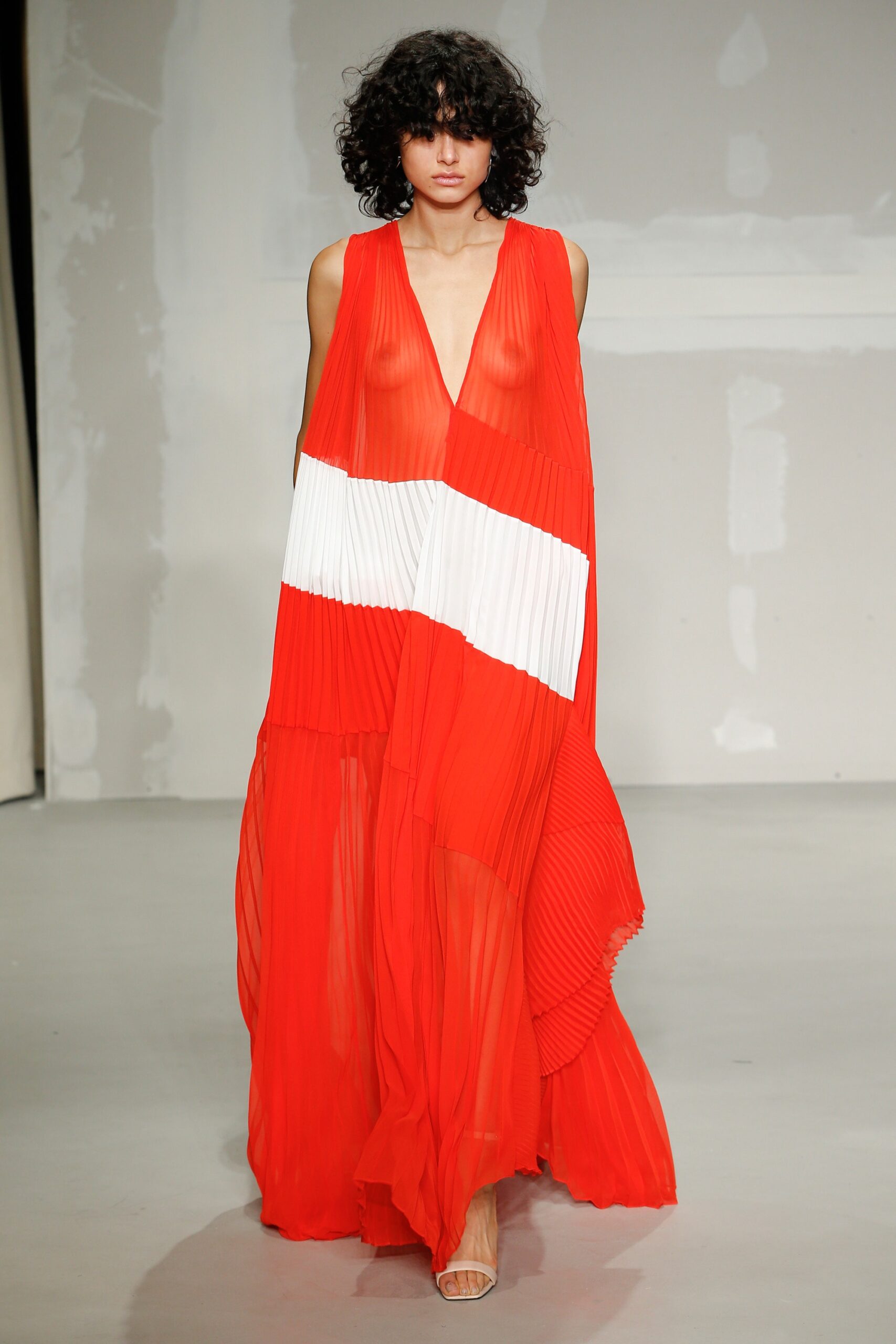 Krizia Spring 2018 Ready-to-Wear