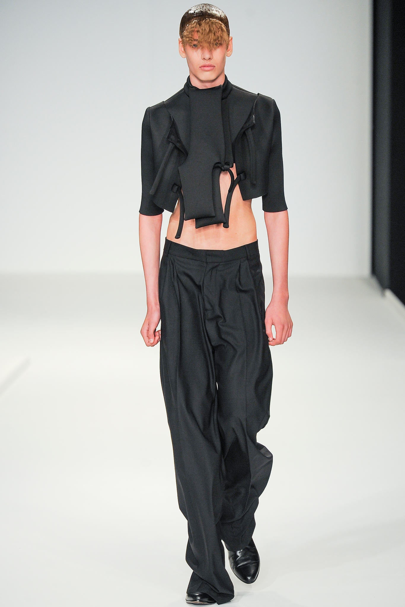 JW Anderson S/S 14 Menswear Look 17