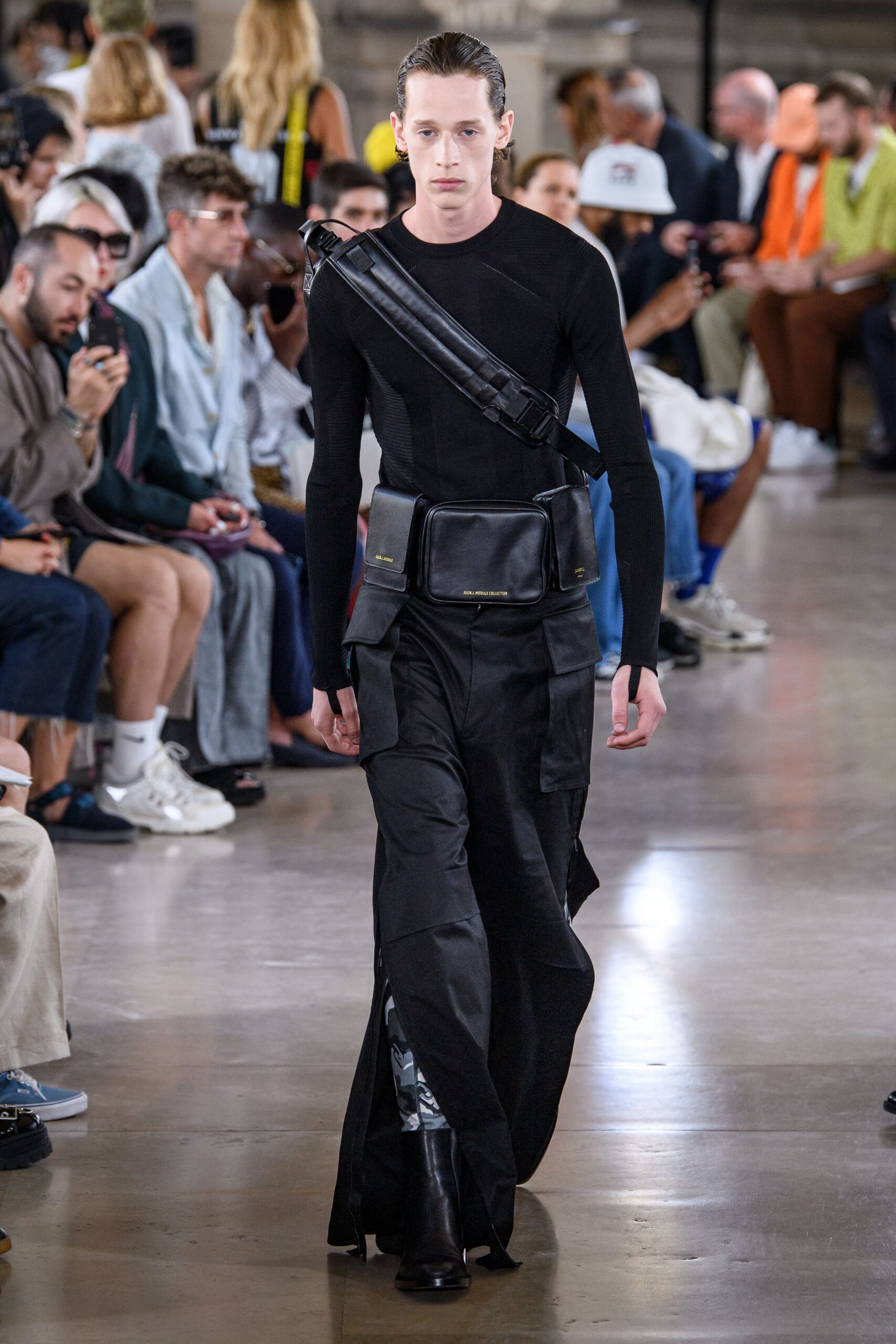 Juun.J S/S 20 Menswear Look 11