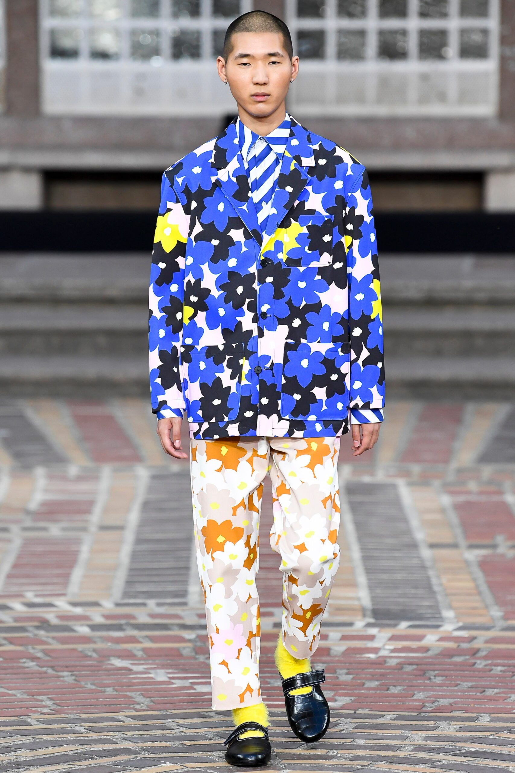 Kenzo S/S 18 Menswear Look 31