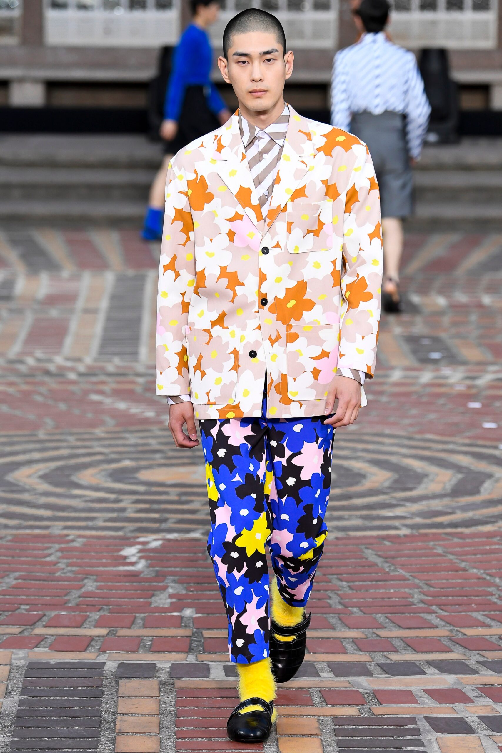 Kenzo S/S 18 Menswear Look 32