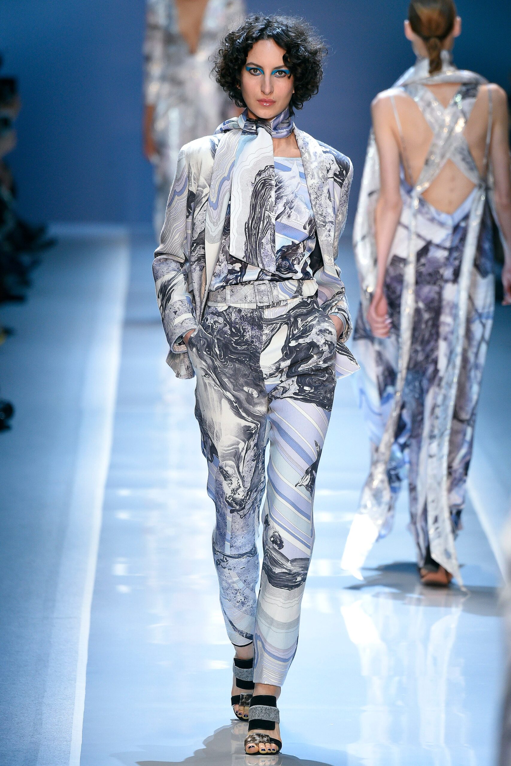 Leonard Paris F/W 17 Look 4